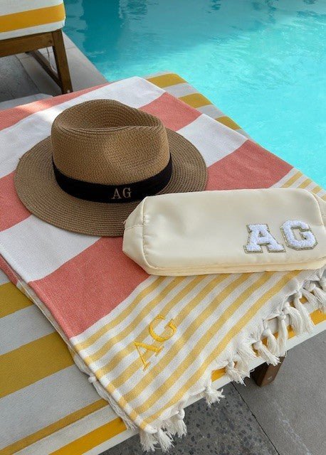 Top 5 Personalised Gifts Under 150 AED in Dubai - Ready Set Travel