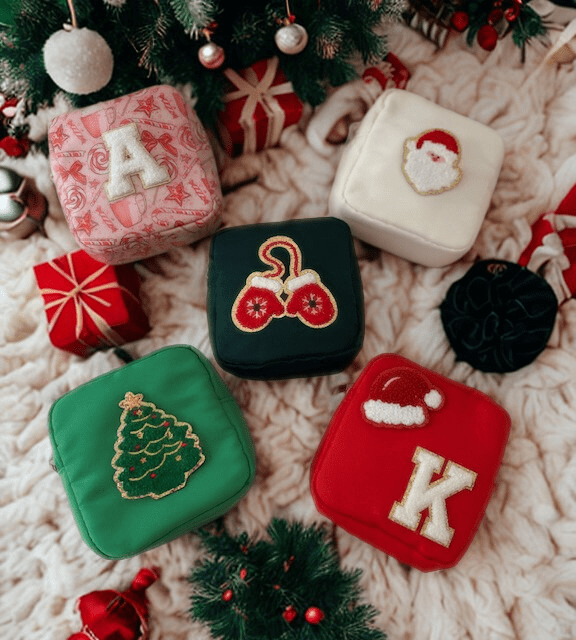 Small Christmas Pouch - Ready Set Travel